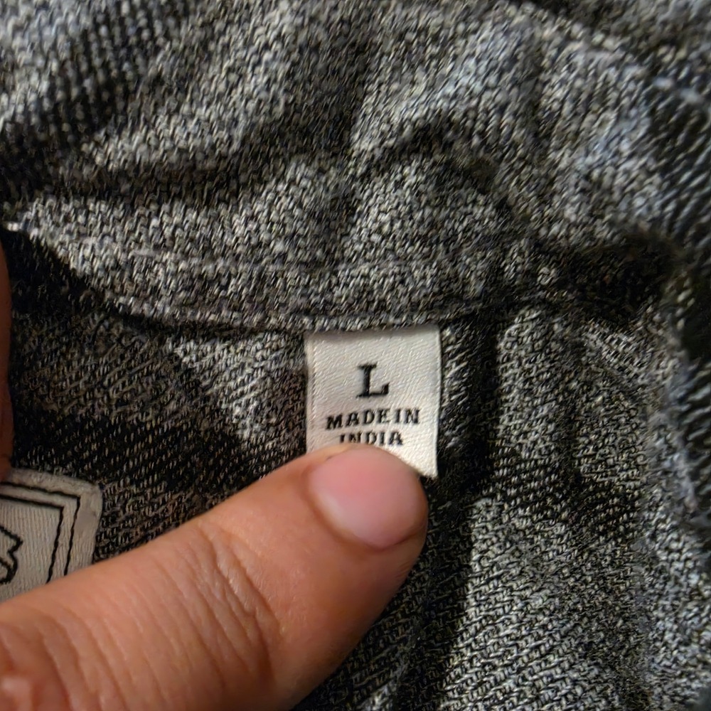 SRK Sunrise Kingdom Mens Large Grey Black Windowpane Plaid Button Down Shirt L - Picture 4 of 7